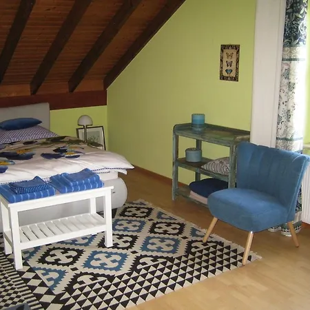 Ferienwohnung Zum Turmchen Kenn